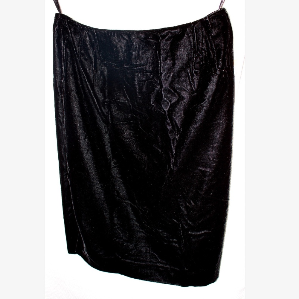 NWT Liz Claiborne “Desk to Dinner Skirt”